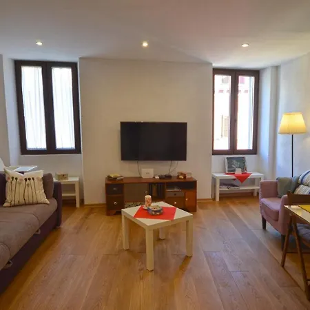 Apartment Bodi Old Town *